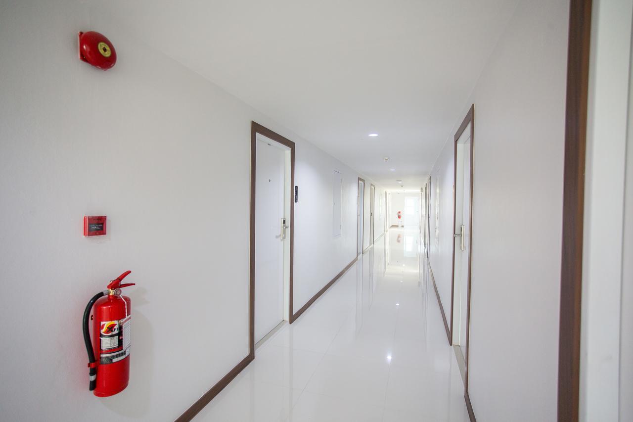 Thongchen Residence Samut Sakhon Exterior foto